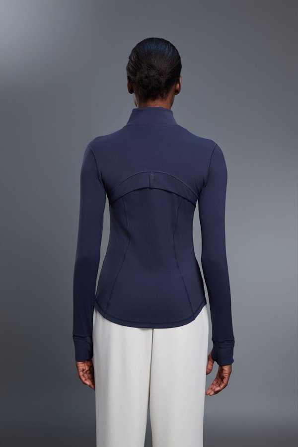 Woman Longsleeve Zipper Jacket