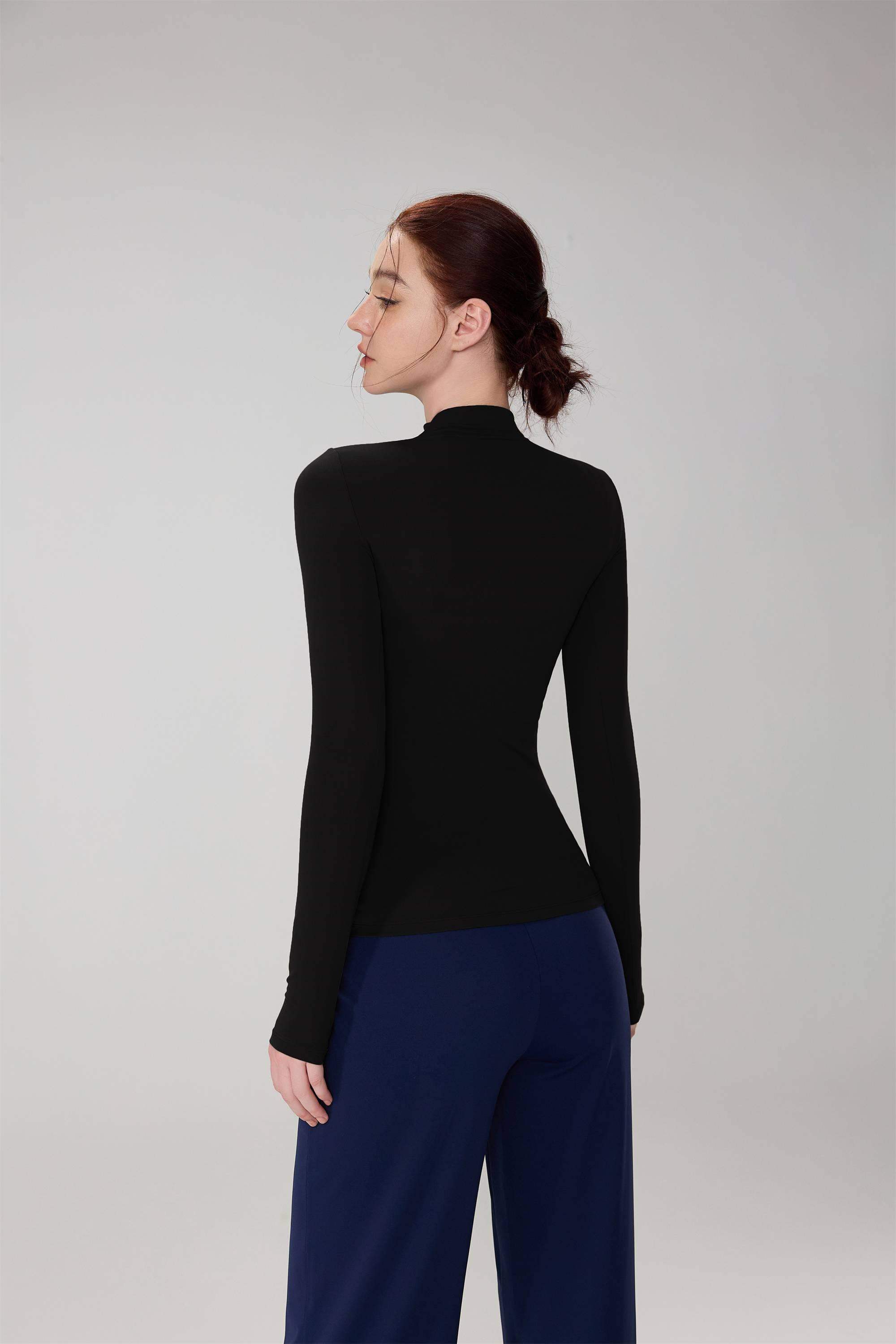 Fitted Stand-Collar Yoga Long Sleeve Top