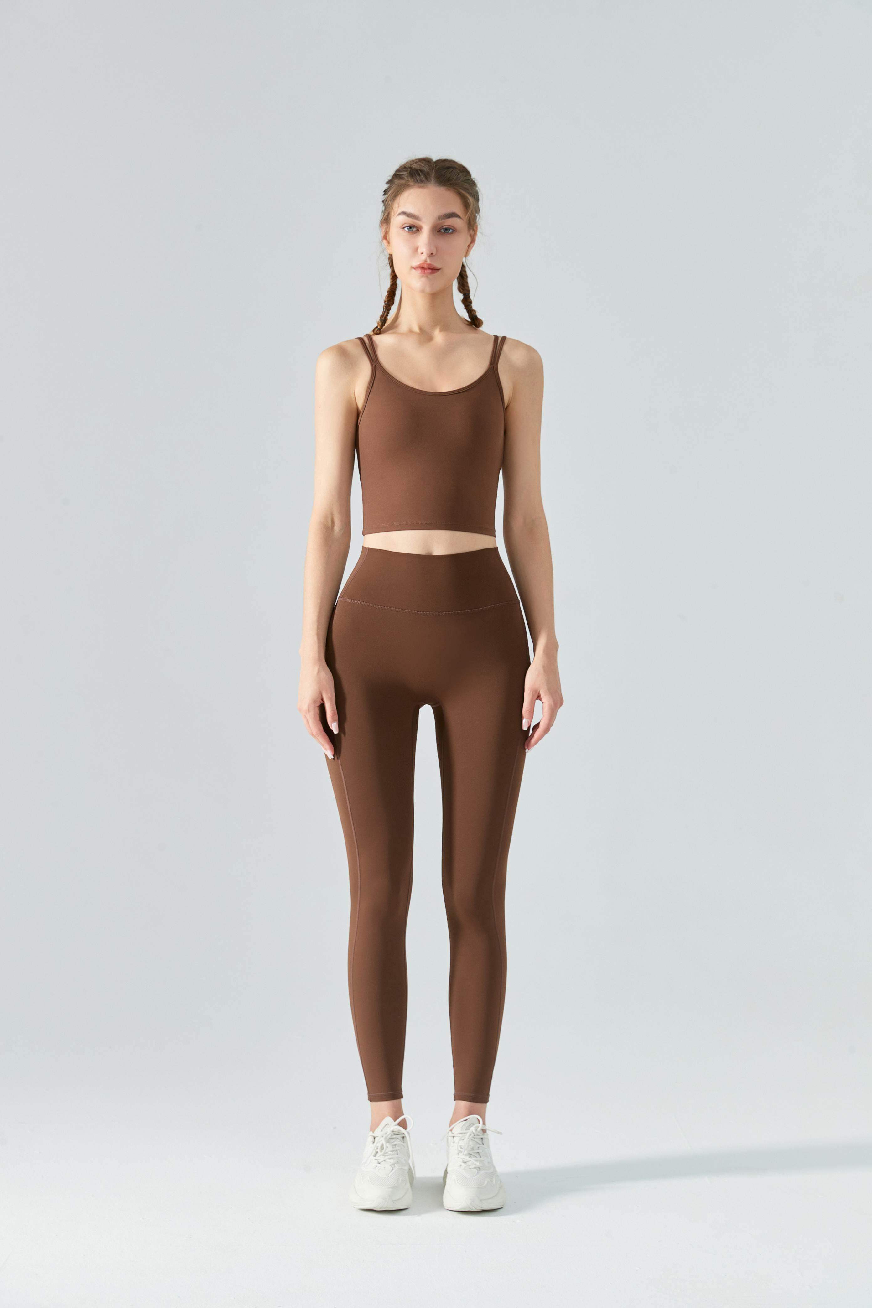 Seamless Sports Bra With Build-In Pads